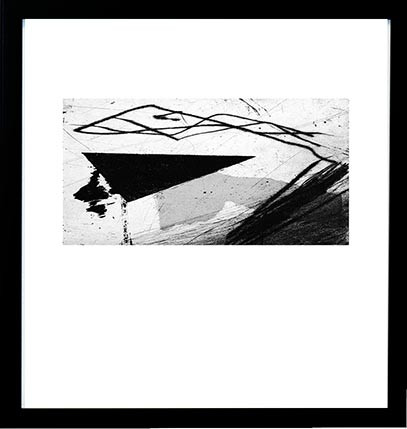 21143 SALAS III - 19X18